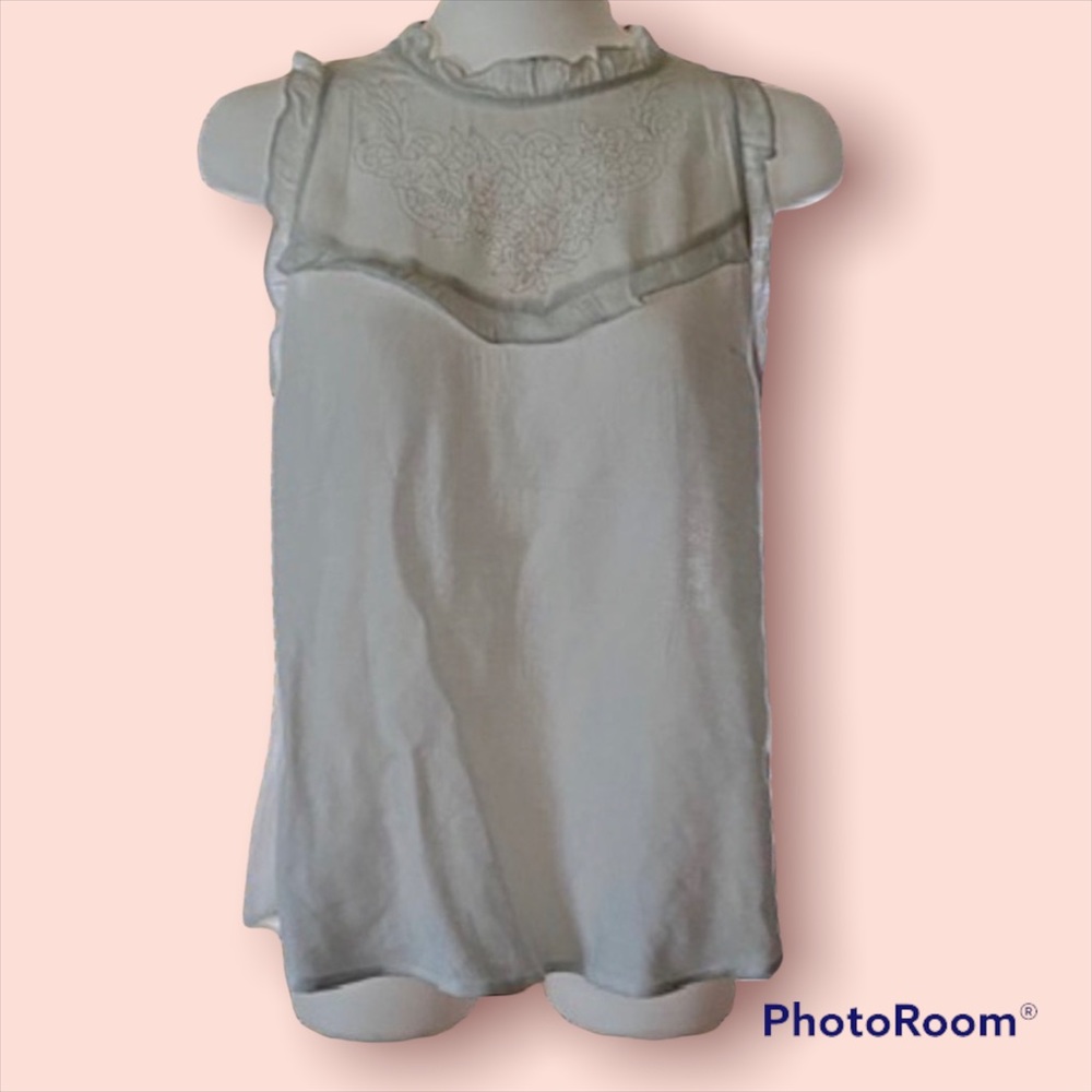 Dex White Sleeveless Blouse with Floral Embroidery, Ruffle Trim - NWT - Picture 13 of 13